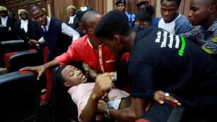 Arrestation musclée d'Omoyele Sowore