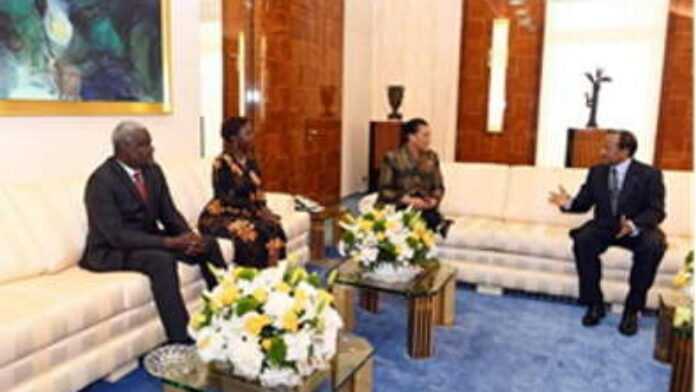 le président de la Commission de l’Union Africaine, Moussa Faki Mahamat, la Secrétaire générale de la Francophonie, Louise Mushikiwabo et du Commonwealth, Patricia Scotland