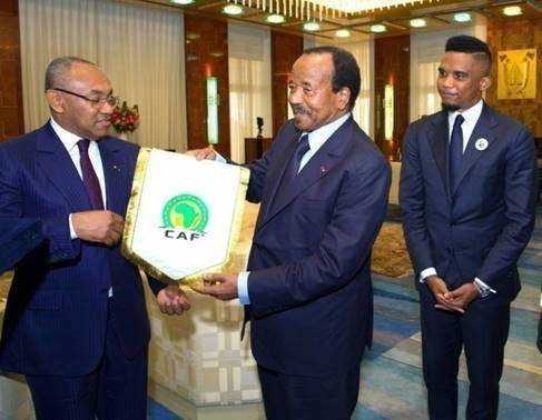 Ahmad Ahmad et Paul Biya
