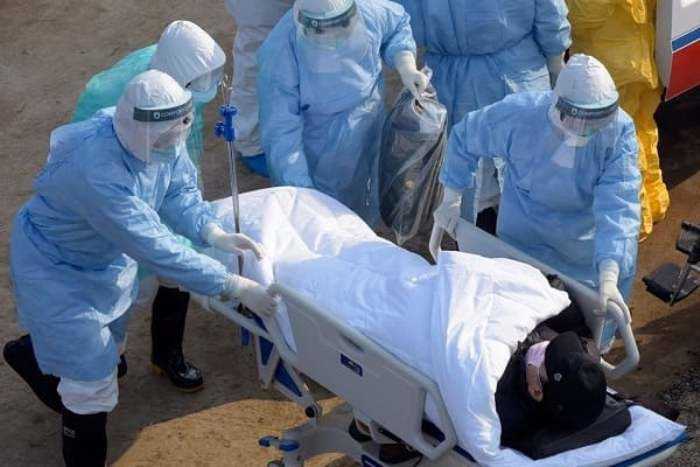 Le décès de Covid-19 d'une Docteure enceinte de 8 mois émeut l'Algérie