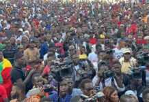 Sénégal, Marche de « Nio lank » : une foule immense investit Dakar (vidéo) Sénégal, Marche de « Nio lank » : une foule immense investit Dakar (vidéo)