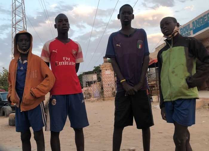 Sénégal, Covid-19 : des enfants toujours dans la rue, des animaux errants aussi (vidéos)