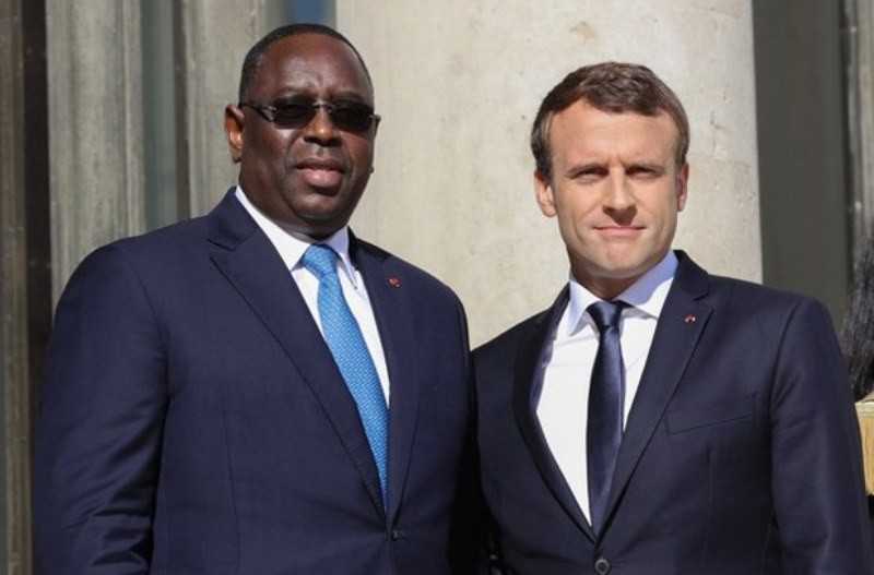 Vaccin contre le Covid-19 : Macky Sall et Macron, des vendeurs de rêve ?