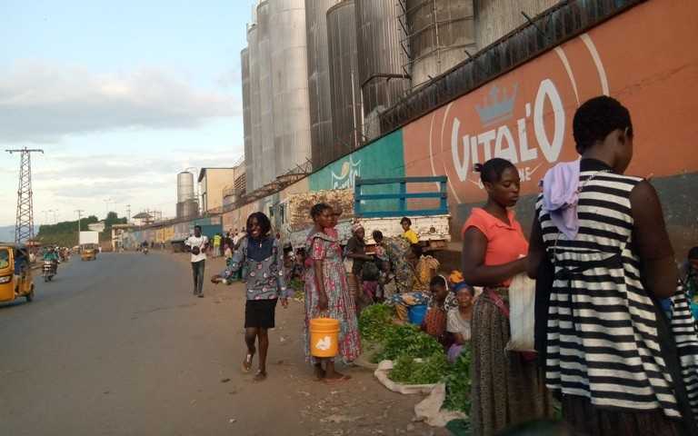 RDC : Covid-19, l'application de la distanciation physique pose problème