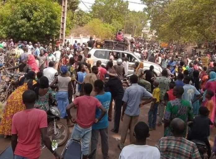 Manifestation elections législatives au Mali