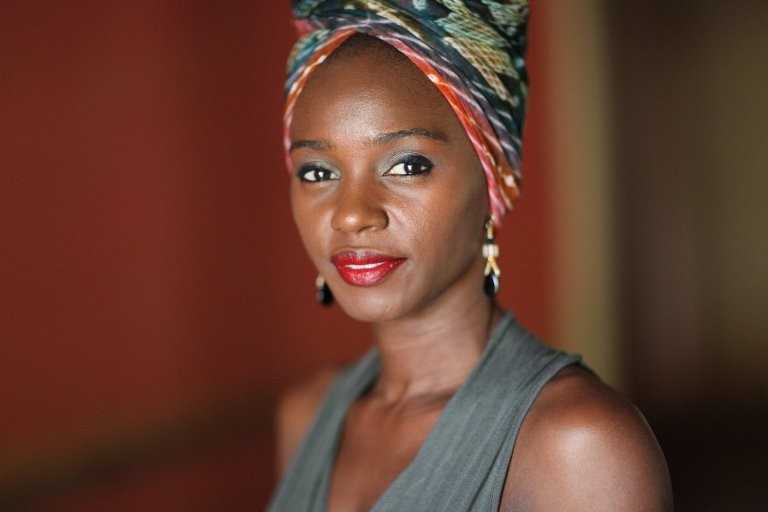 Pamela Badjogo : dénoncer les violences faites aux femmes avec son album « Kaba »