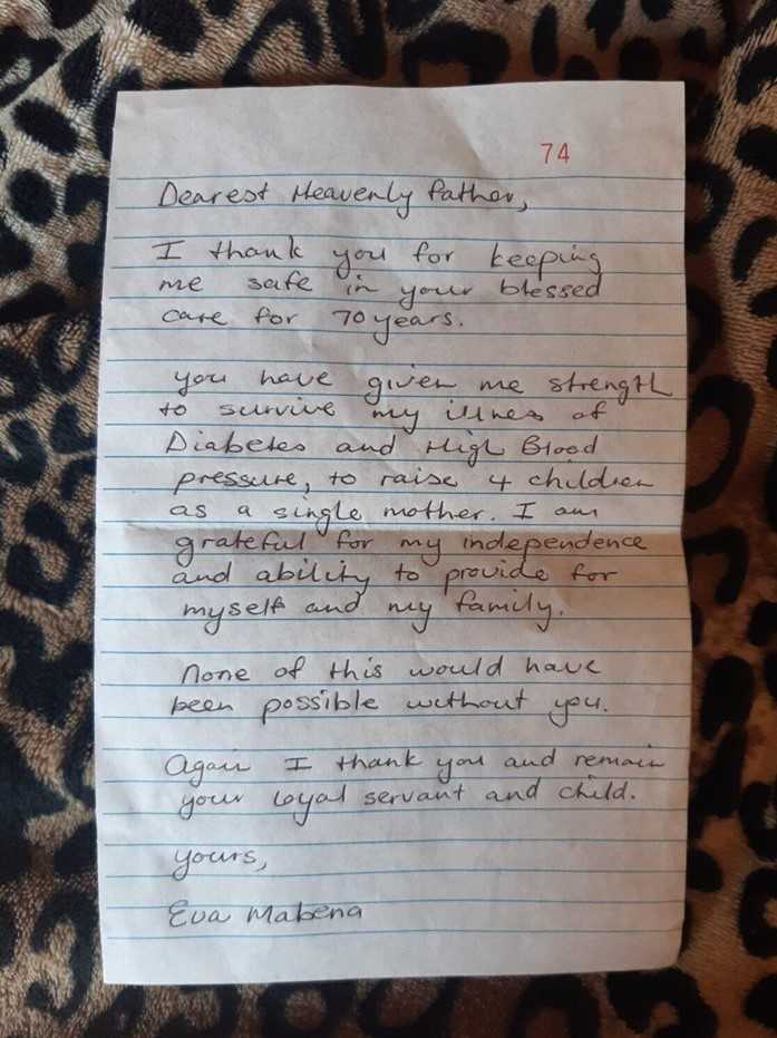 Nigeria : sentant son heure arriver, une femme de 70 ans écrit une lettre à Dieu avant de mourir, regardez !