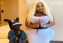 Grand P sort le grand jeu et demande la main de Eudoxie Yao Grand P sort le grand jeu et demande la main de Eudoxie Yao