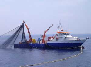 Fishing vessel 450x330