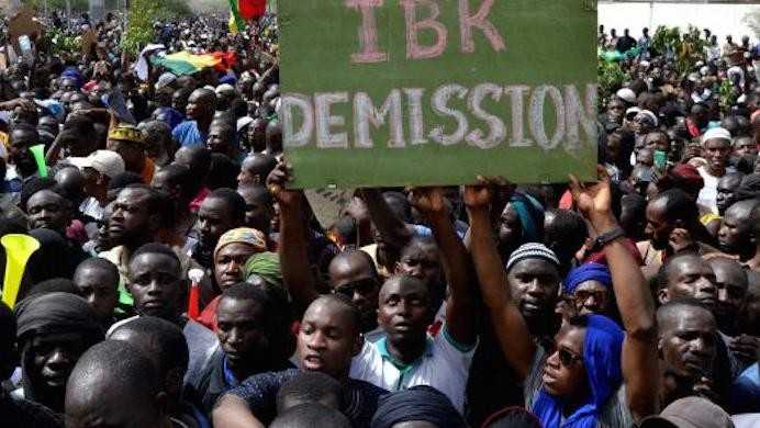 Démission d'Ibrahim Boubacar Keïta : victoire du peuple, défaite de la CEDEAO