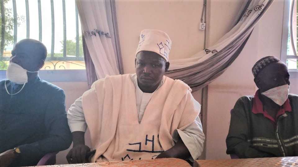 Guinée : les internautes « peinés par la témérité inexplicable » de l'Imam Nanfo Ismaïl Diaby