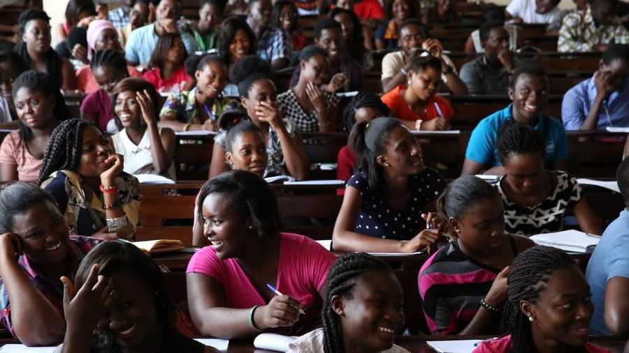 Nigeria : les étudiants obligés de faire des tests de Covid-19 pour 25 000 nairas