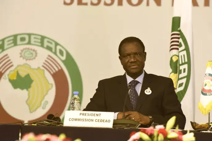 Présidentielle au Burkina Faso : un ancien PM de Compaoré officiellement candidat