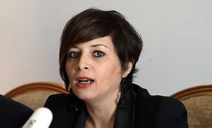 Amna-Guellali-