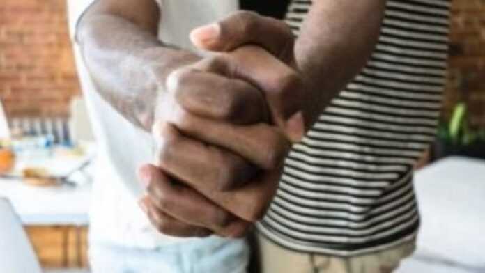 Nigeria : une équipe de production passible de prison à cause d’un film homosexuel