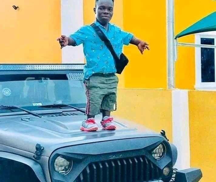 Ghana : Shatta Bandle exhibe ses voitures chères et luxueuses