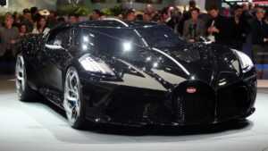 Bugatti la voiture noire geneva live