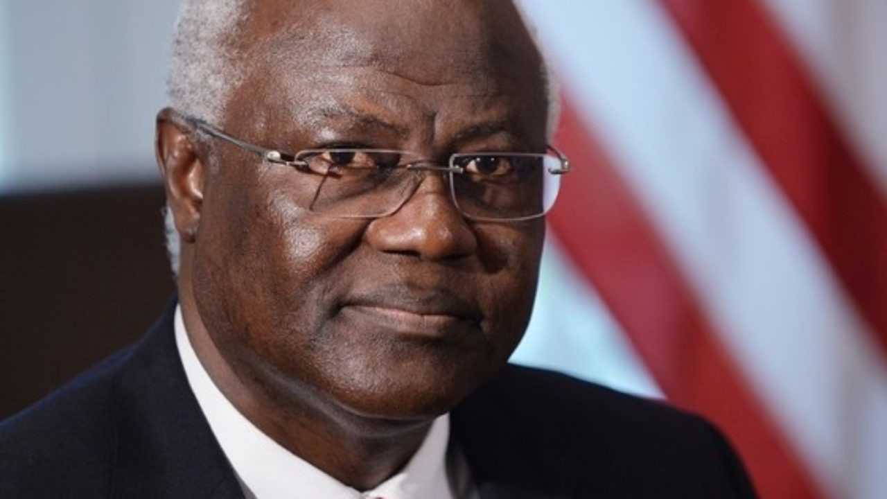 Sierra Leone : pourquoi l'ancien Président Koroma est interdit de sortie