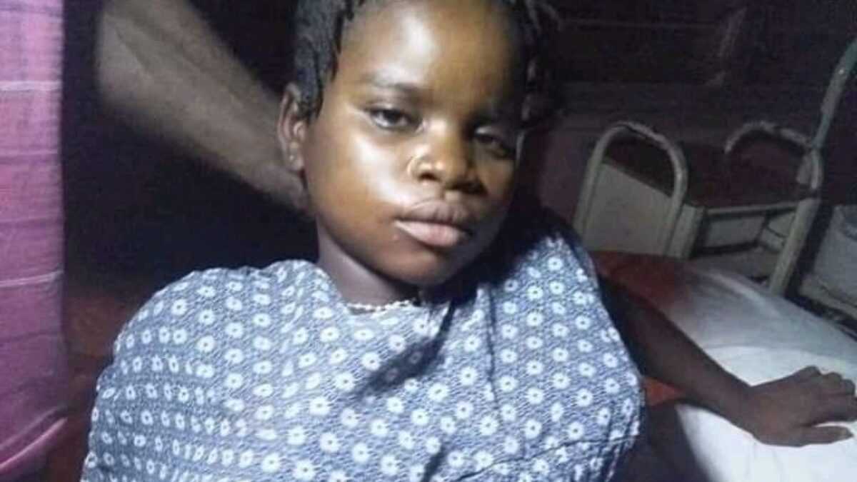 Nigeria Masenengen L Histoire Incroyable De La Plus Jeune Maman