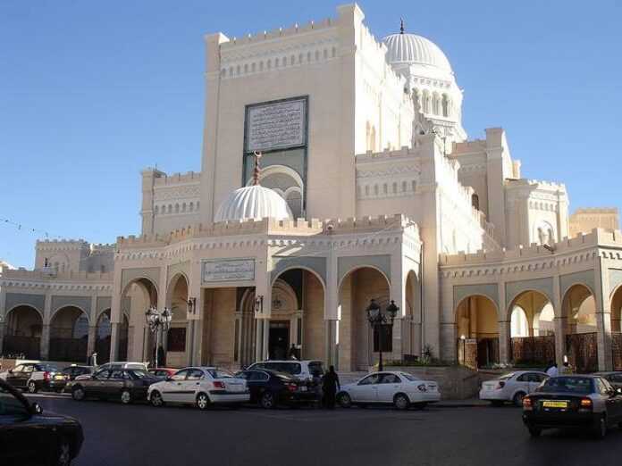 mosquee-tripoli-libye-1-03-2011