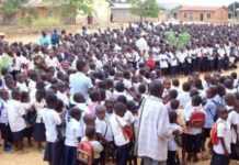 RDC : entre inquiétude et manque de moyens, focus sur les craintes des parents à l’approche de la rentrée scolaire RDC : entre inquiétude et manque de moyens, focus sur les craintes des parents à l’approche de la rentrée scolaire