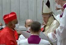 Le Pape installe le Cardinal Wilton Gregory, le premier afro-américain Le Pape installe le Cardinal Wilton Gregory, le premier afro-américain