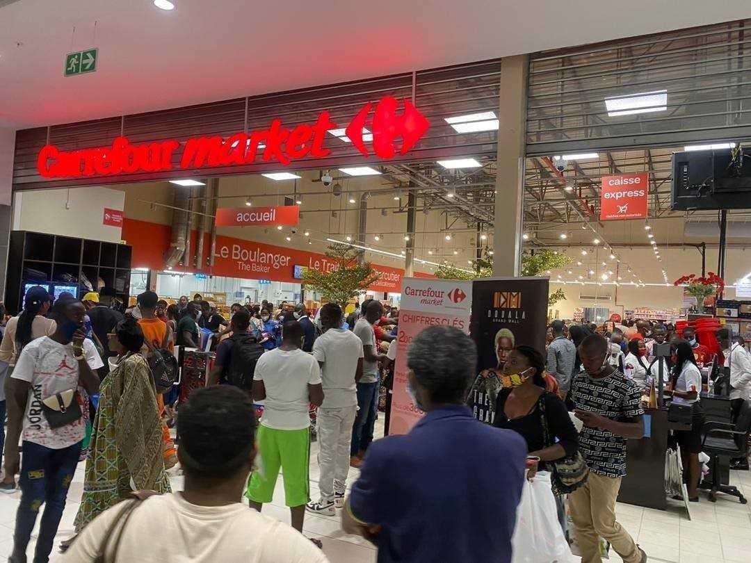 Cameroun : Carrefour market Douala Grand Mall est déjà ouvert