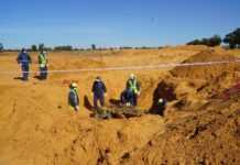Libye : de nouveaux charniers découverts à Tarhouna Libye : de nouveaux charniers découverts à Tarhouna