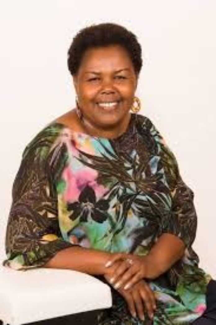 Lupita Nyong'o, Edi Gathegi, Naomi Kamau, Brenda Wairimu : les acteurs ...