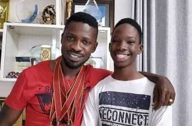 Le fils de Bobi Wine, un champion de boxe en devenir