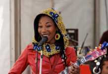 Mali : Fatoumata Diawara et son agenda pour 2021 Mali : Fatoumata Diawara et son agenda pour 2021