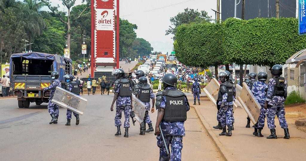 Police ougandaise(1)