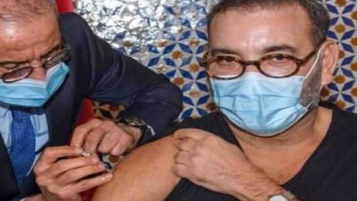 Mohammed VI reçoit son vaccin