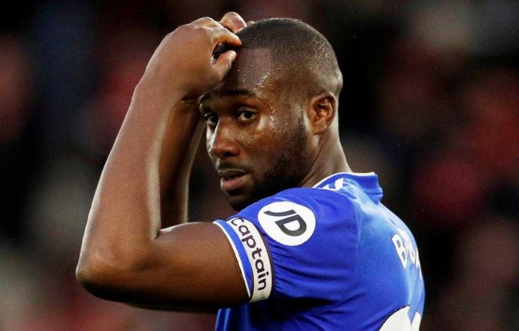 Côte d'Ivoire : atteint de cancer, Sol Bamba soutenu par Yaya Touré et Didier Drogba