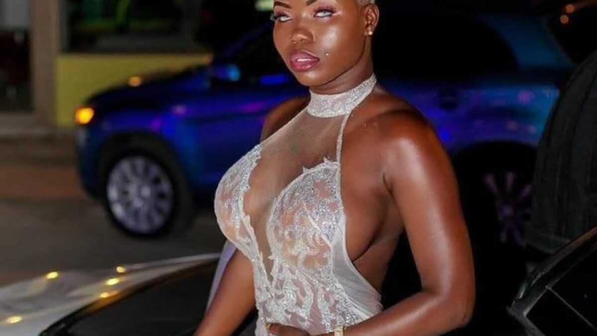 Maria mobil nudes
