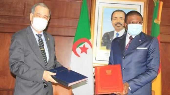 Signature de l'accord entre Cameroun et Air Algérie