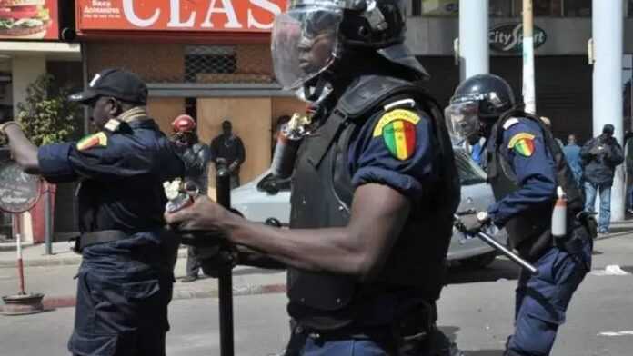 Police sénégalaise