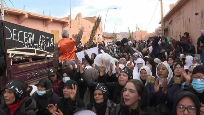 Manifestation contre des expulsions de cultivateurs Maroc-Algérie