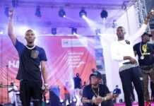 Sidiki Diabaté rend hommage à « HamBak » et fait vibrer les « chinois » Sidiki Diabaté rend hommage à « HamBak »