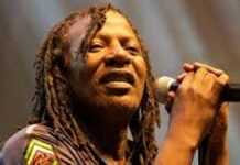 Alpha Blondy n’oublie pas son concert de Dakar en 1983 Alpha Blondy