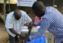 Tchad : des résultats partiels attendus ce mardi Tchad depouillement