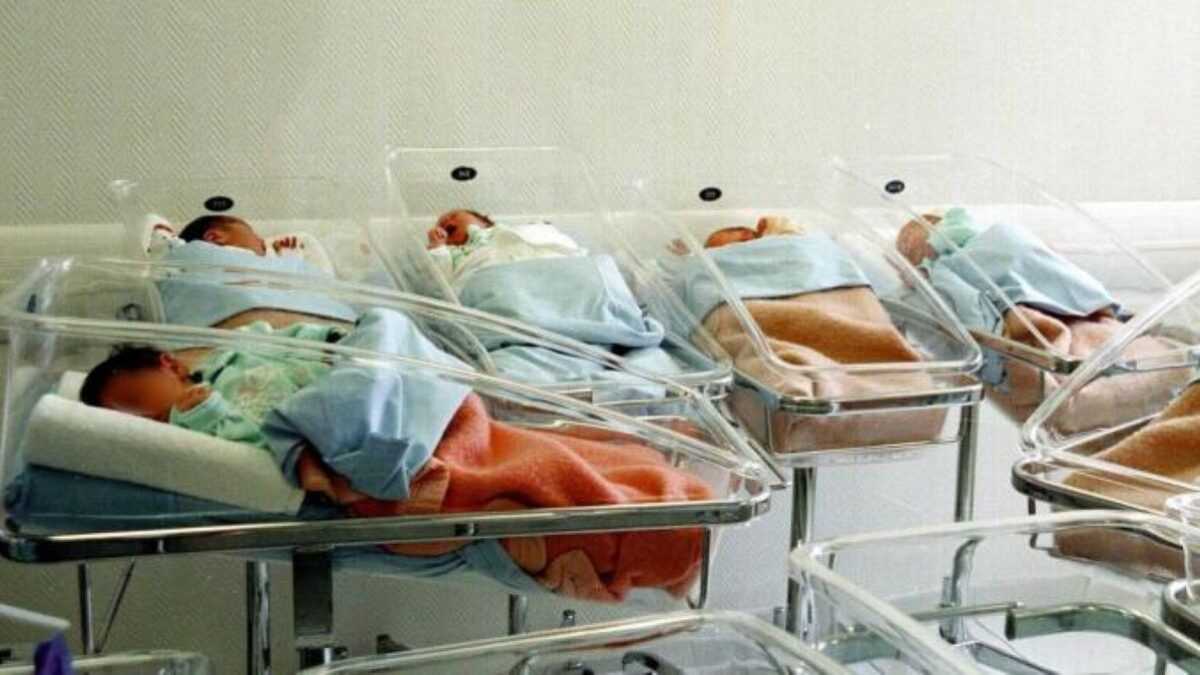 Une Malienne De Tombouctou Donne Naissance A 9 Bebes Une Malienne De Tombouctou Donne Naissance A 9 Bebes
