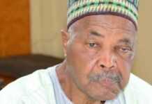 Ancien Premier ministre du Cameroun, qui était Simon Achidi Achu Simon Achidi Achu