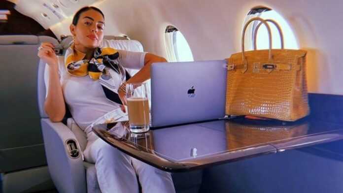 Georgina Rodríguez dans un jet privé