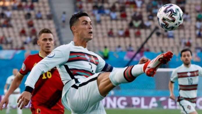 Ronaldo contre la Belgique