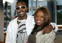 Kanye West rend un hommage à sa mère Donda Kanye West et Donda