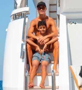 Ronaldo et son fils