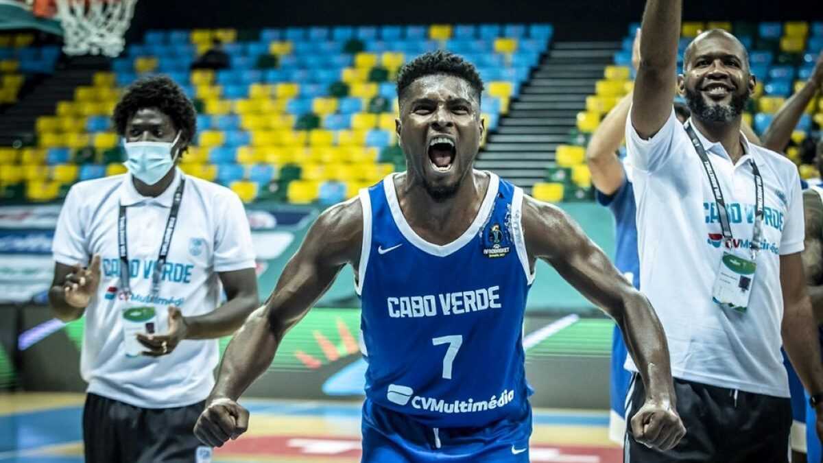 Afrobasket 2021 le CapVert et la Tunisie prennent le quart