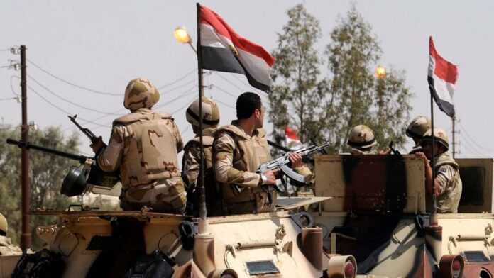 Des militaires égyptiens