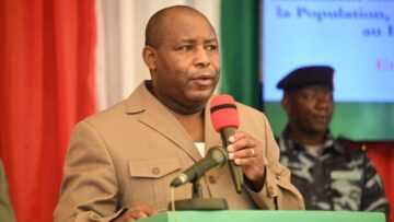 Burundi : explosions en série à Bujumbura après l’incendie d’un arsenal militaire Le Président burundais, Evariste Ndayishimiye